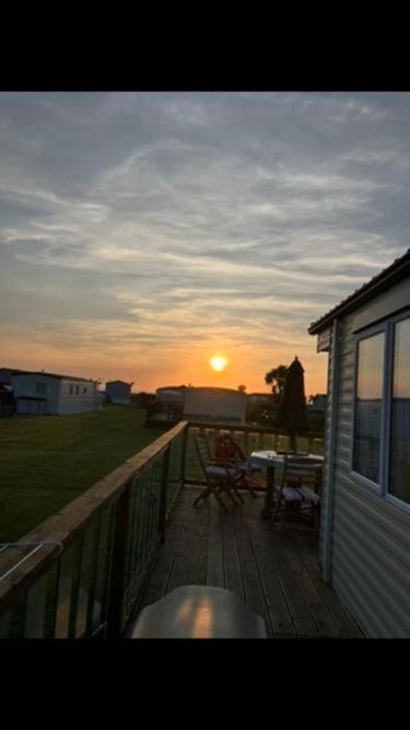 Cosy Caravan Sunbeach Llwyngwril Exterior foto